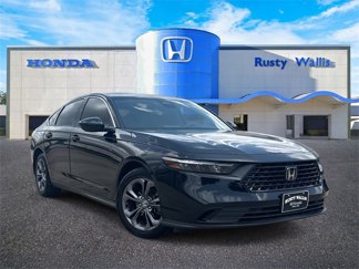 Used 2023 Honda Accord EX image 1