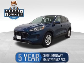 Used 2020 Ford Escape SE image 1
