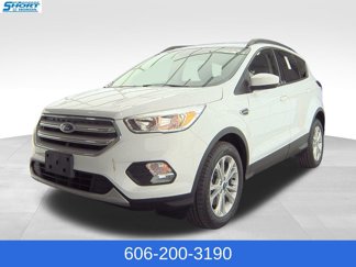 Used 2018 Ford Escape SE w/ SE Sync 3 Package image 1