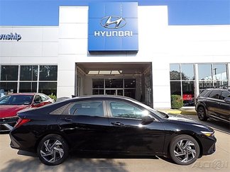 New 2025 Hyundai Elantra Sport video 1