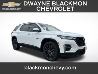 Used 2023 Chevrolet Traverse RS w/ LPO, Floor Liner Package image 1