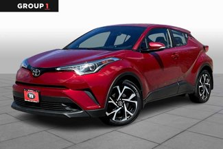 Used 2018 Toyota C-HR XLE image 1