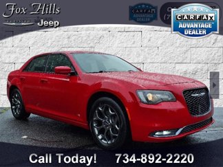 Used 2016 Chrysler 300 S image 1