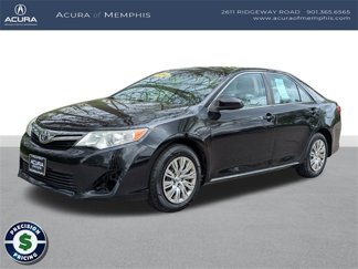 Used 2014 Toyota Camry L image 1