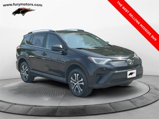 Used 2016 Toyota RAV4 LE image 1