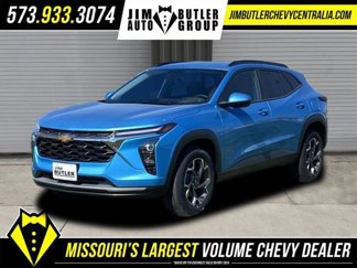New 2025 Chevrolet Trax LT w/ Driver Confidence Package image 1