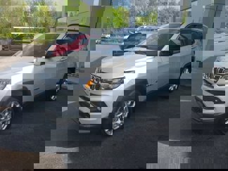 Used 2024 Jeep Compass Latitude image 1
