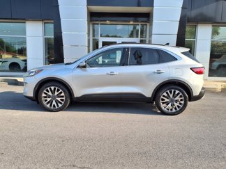 Used 2020 Ford Escape Titanium image 1
