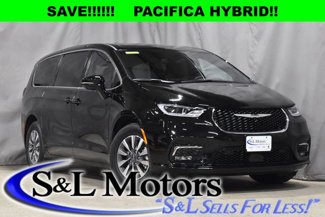 New 2025 Chrysler Pacifica Select image 1