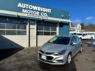 Used 2018 Chevrolet Cruze LT image 1