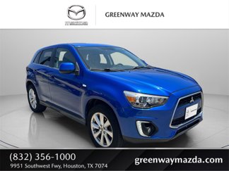 Used 2015 Mitsubishi Outlander Sport SE image 1