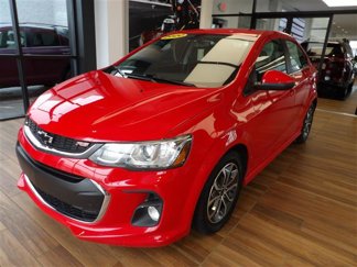 Used 2020 Chevrolet Sonic LT w/ Convenience Package image 1