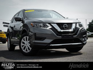 Used 2020 Nissan Rogue S image 1
