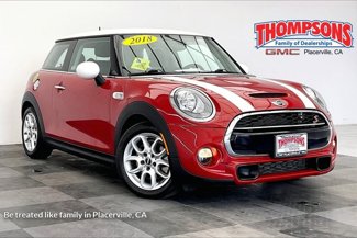 Used 2018 MINI Cooper S image 1