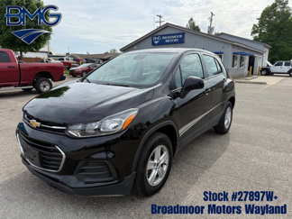 Used 2019 Chevrolet Trax LS image 1