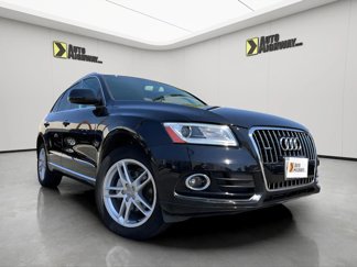 Used 2017 Audi Q5 2.0T Premium Plus w/ Technology Package image 1