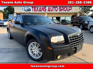 Used 2009 Chrysler 300 Touring image 1