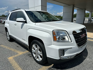 Used 2017 GMC Terrain SLE w/ Technology Package image 1