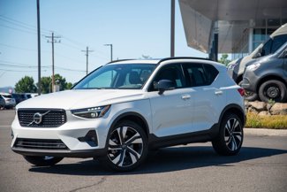 Used 2024 Volvo XC40 B5 Plus w/ Protection Package Premier image 1