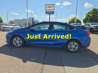 Used 2017 Chevrolet Cruze LT w/ Convenience Package image 1