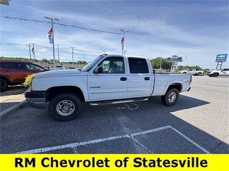 Used 2004 Chevrolet Silverado 2500 LS image 1