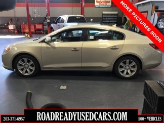 Used 2010 Buick LaCrosse CXL image 1