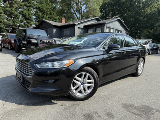Used 2015 Ford Fusion SE image 1