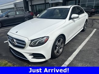 Used 2018 Mercedes-Benz E 300 4MATIC image 1