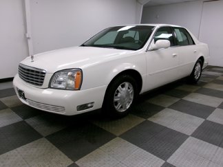 Used 2005 Cadillac De Ville image 1