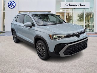 New 2025 Volkswagen Taos SE image 1