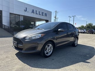 Used 2019 Ford Fiesta SE image 1