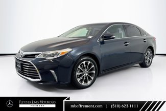 Used 2016 Toyota Avalon Limited image 1
