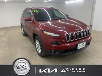 Used 2016 Jeep Cherokee Latitude image 1