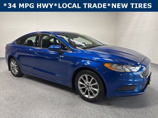 Used 2017 Ford Fusion SE w/ Fusion SE Technology Package image 1