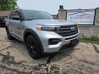 Used 2020 Ford Explorer XLT image 1