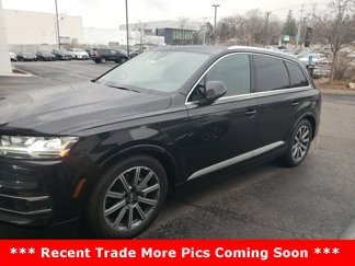 Used 2017 Audi Q7 3.0T Prestige w/ Prestige Package image 1