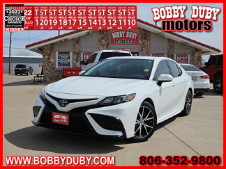 Used 2023 Toyota Camry SE image 1