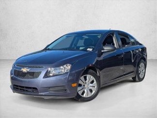 Used 2014 Chevrolet Cruze LS video 1