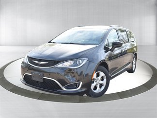 Used 2017 Chrysler Pacifica Touring-L Plus w/ Advanced Safetytec Group image 1