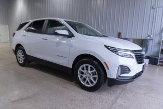 Used 2023 Chevrolet Equinox LT image 1