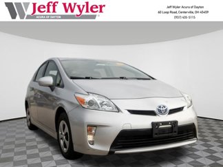 Used 2015 Toyota Prius Four image 1