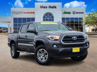 Used 2016 Toyota Tacoma SR5 image 1