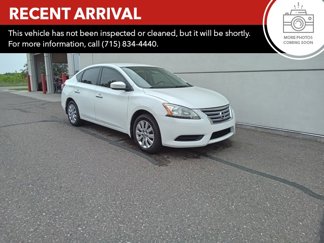 Used 2015 Nissan Sentra SV image 1