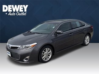 Used 2015 Toyota Avalon Limited image 1