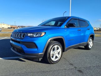 Used 2024 Jeep Compass Sport image 1