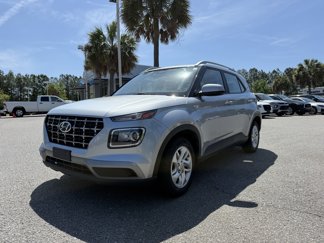 Used 2021 Hyundai Venue SEL image 1