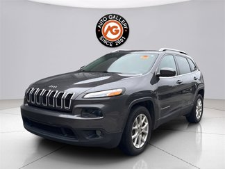 Used 2018 Jeep Cherokee Latitude Plus image 1