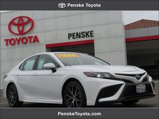 Certified 2023 Toyota Camry SE image 1