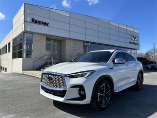 Certified 2024 INFINITI QX55 Essential w/ Accent Package image 1