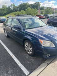 Used 2008 Toyota Avalon XLS image 1